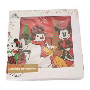 NEW Disney Store Mickey & Friends Christmas Holiday Plates 4pc Set Melamine